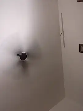  IRRESISTIBLE  online show from 11-08-25, 06:18