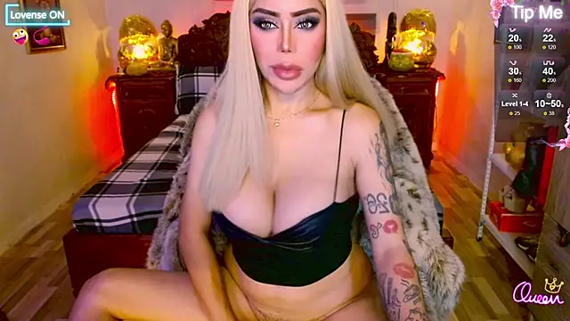 Snapshot of Magnificent_Goddess chatting on 06-28-26, 04:07 Magnificent Goddess online show from 06-28-26, 04:07
