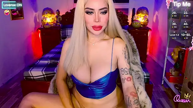 Snapshot of Magnificent_Goddess chatting on 06-29-26, 06:30 Magnificent Goddess online show from 06-29-26, 06:30