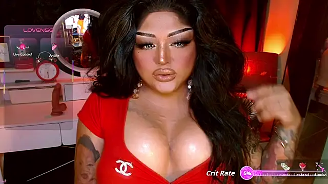Snapshot of TiffanyWolf chatting on 06-01-26, 12:01 TiffanyWolf online show from 06-01-26, 12:01