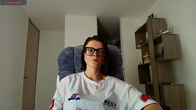 Arya starrk online show from 11-17-25, 02:01