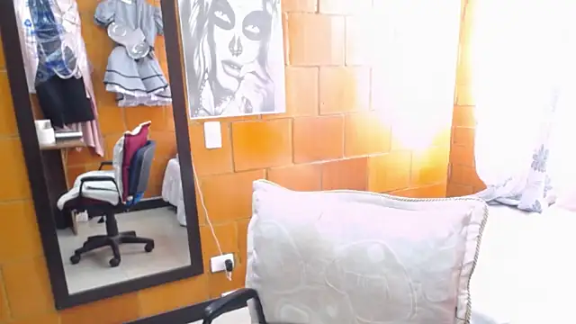 charlote temple online show from 10-22-25, 02:17