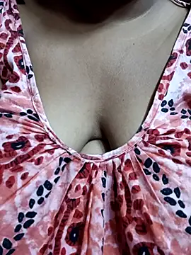 Snapshot of DEPALI09 chatting on 11-12-25, 07:13 DEPALI09 online show from 11-12-25, 07:13