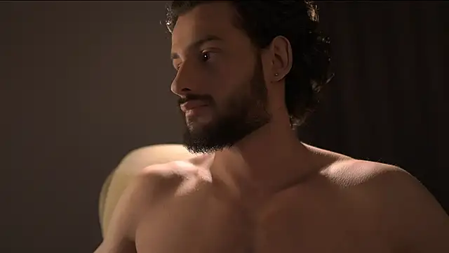 Keen   Luckystrike online show from 04-09-26, 06:13