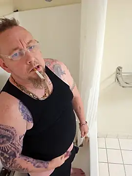 Snapshot of Littledick007007 chatting on 09-19-25, 12:45 Littledick007007 online show from 09-19-25, 12:45