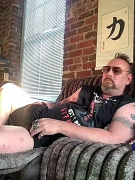 Littledick007007 online show from 03-09-26, 10:36