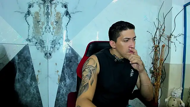 yeckodream online show from 12-14-25, 04:29