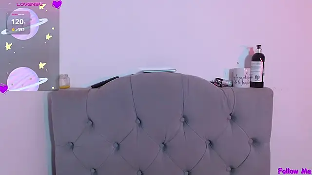 Red-moon1 online show from 01-28-25, 01:38