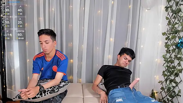 EuphoriaBoys online show from 01-10-25, 07:54