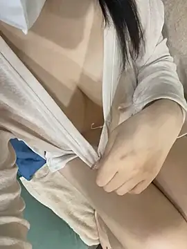 Onee-Chew online show from 01-17-26, 11:59