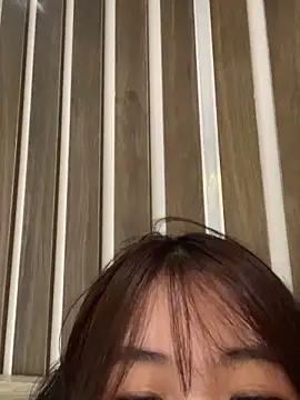 Snapshot of Onee-Chew chatting on 05-17-26, 11:39 Onee-Chew online show from 05-17-26, 11:39