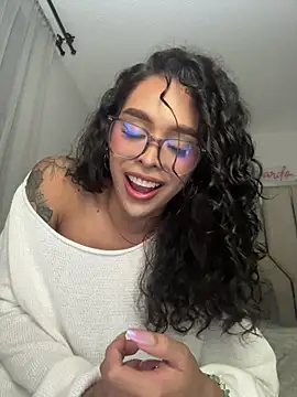 Samantha Bernardo online show from 07-23-26, 01:41