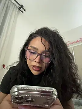 Samantha Bernardo online show from 07-31-26, 04:45