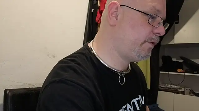 sklave-von-herrin-andrea online show from 05-20-26, 05:52