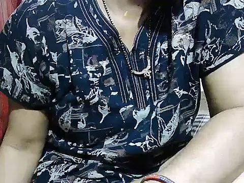 Snapshot of RukminiNew chatting on 06-17-26, 11:23 RukminiNew online show from 06-17-26, 11:23