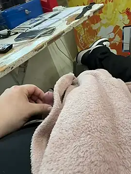 Snapshot of buri232 chatting on 03-05-25, 07:38 buri232 online show from 03-05-25, 07:38