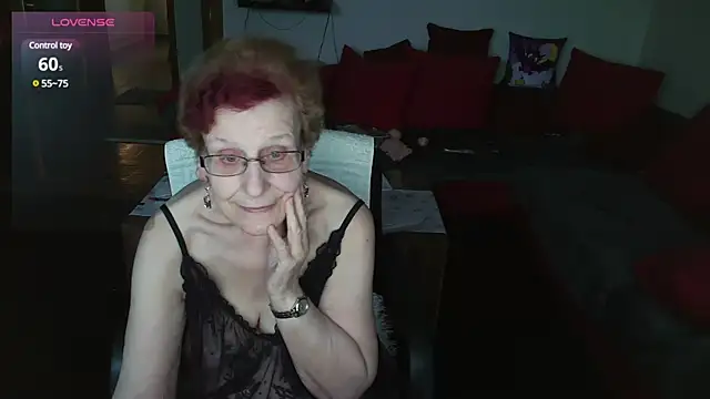 HeisseomaOriginal online show from 02-06-25, 08:18