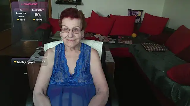 HeisseomaOriginal online show from 01-19-26, 08:18