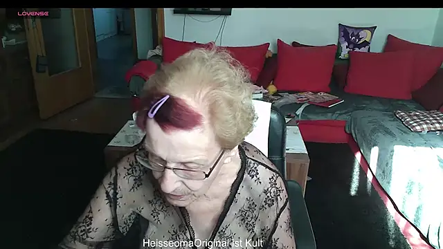 HeisseomaOriginal online show from 07-29-26, 07:17