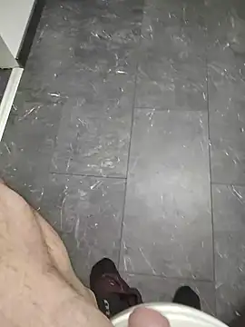 Andy7430 online show from 12-04-24, 01:31