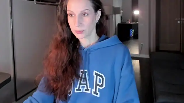 Mila Anders online show from 12-15-25, 05:34