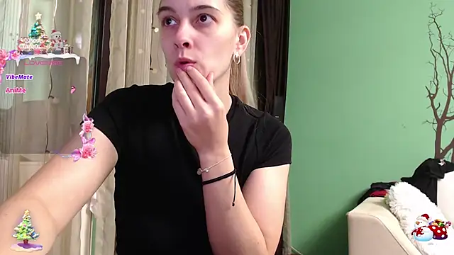 lovingfeetheels online show from 12-14-24, 06:46