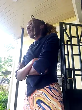 Snapshot of lynnkatrina chatting on 09-11-25, 06:13 lynnkatrina online show from 09-11-25, 06:13