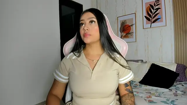 CameronCollins  online show from 03-13-25, 07:39