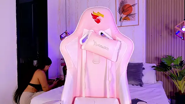 CameronCollins  online show from 02-17-26, 07:42