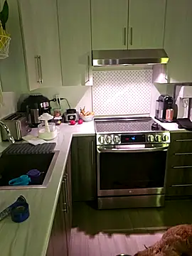 Ellie-L-Elizabeth online show from 09-14-25, 11:26