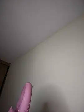 lunablossom  online show from 09-26-25, 08:24