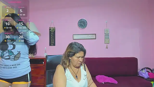 lesbiancuple online show from 10-07-25, 09:45