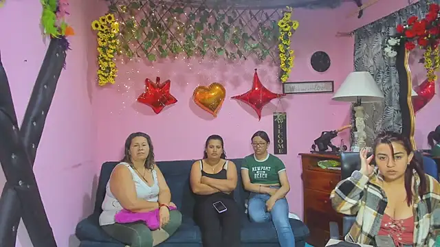 lesbiancuple online show from 03-17-26, 11:57