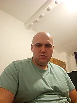 Snapshot of mario890605 chatting on 09-25-25, 10:13 mario890605 online show from 09-25-25, 10:13