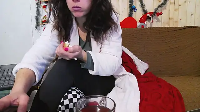 SquirtyMellissaLabia online show from 01-15-26, 06:18