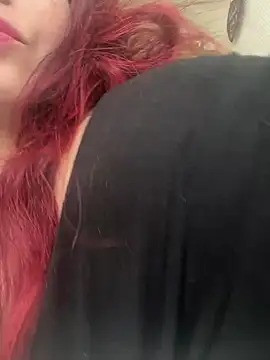 LunaMoongirl online show from 01-29-25, 10:27