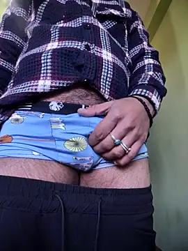 Snapshot of Rinku5553 chatting on 01-08-26, 05:10 Rinku5553 online show from 01-08-26, 05:10