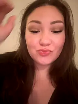 RosieDixx online show from 11-08-25, 03:07