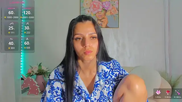 Snapshot of Sarabecker chatting on 07-18-26, 08:40 Sarabecker online show from 07-18-26, 08:40