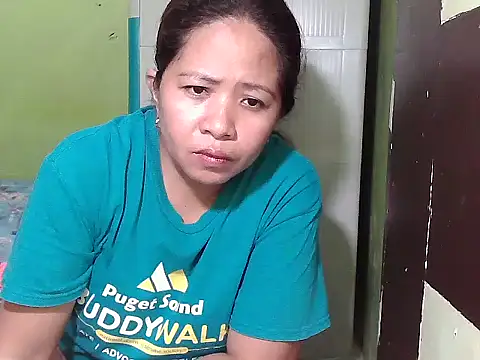 Snapshot of sweetlady_pinay chatting on 10-03-25, 01:13 sweetlady pinay online show from 10-03-25, 01:13