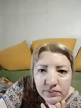 stefanyharper16 online show from 11-04-25, 07:24