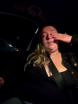 Snapshot of isabella_rossse chatting on 10-29-25, 12:35 isabella rossse online show from 10-29-25, 12:35