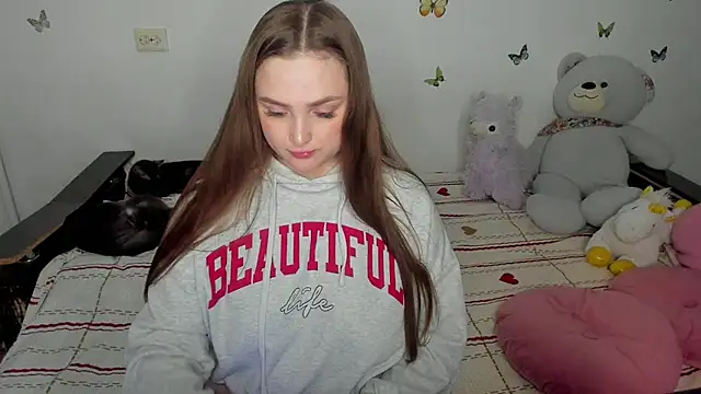 NataliEvans online show from 04-12-26, 06:24