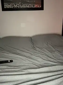 ChocolateBuns101 online show from 12-27-24, 04:36