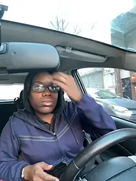 Snapshot of ChocolateBuns101 chatting on 01-08-25, 12:47 ChocolateBuns101 online show from 01-08-25, 12:47