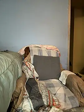 ChocolateBuns101 online show from 01-14-25, 03:53