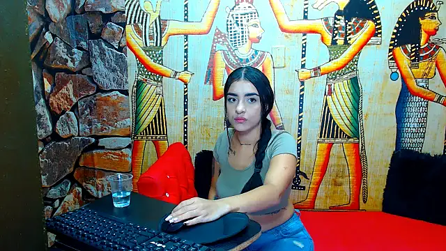 lorensweet77 online show from 01-21-25, 06:23