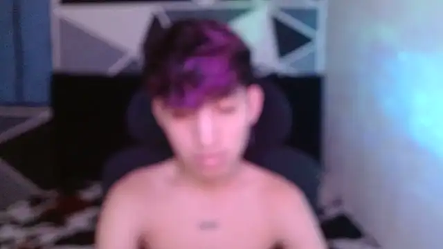 littlextreme online show from 12-18-24, 05:26