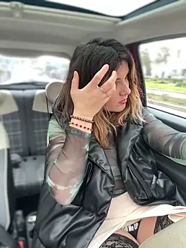 DaisyVibesss online show from 02-14-25, 10:38