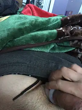 Hugetings online show from 01-12-25, 04:50